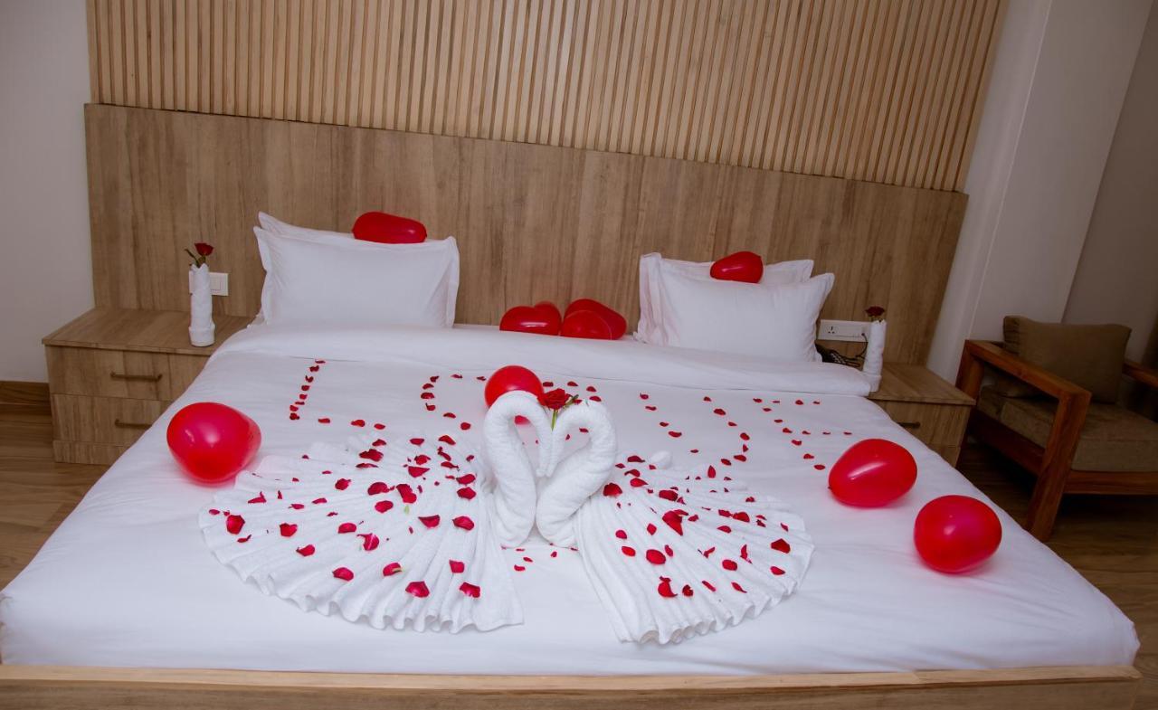 Stay Inn Hotel And Apartment Pokhara Exterior photo