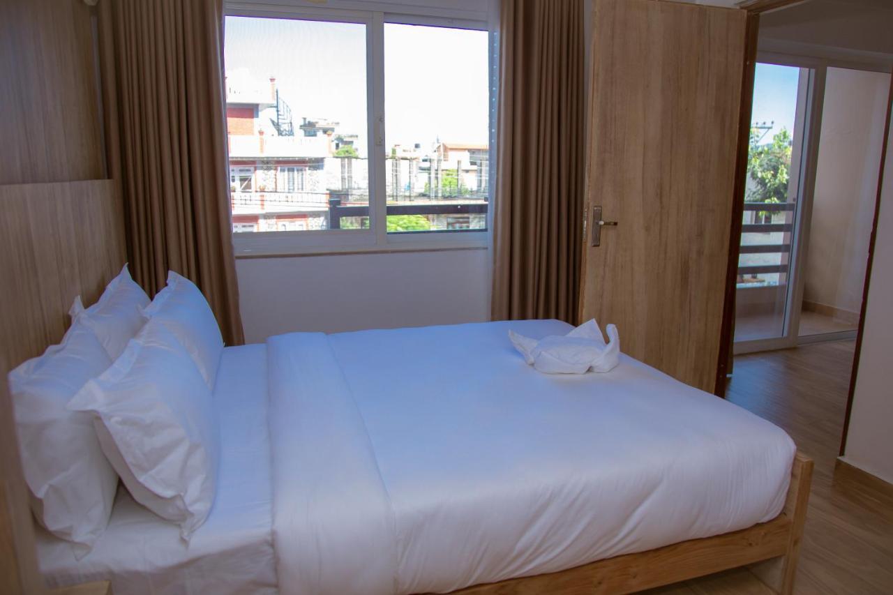 Stay Inn Hotel And Apartment Pokhara Exterior photo